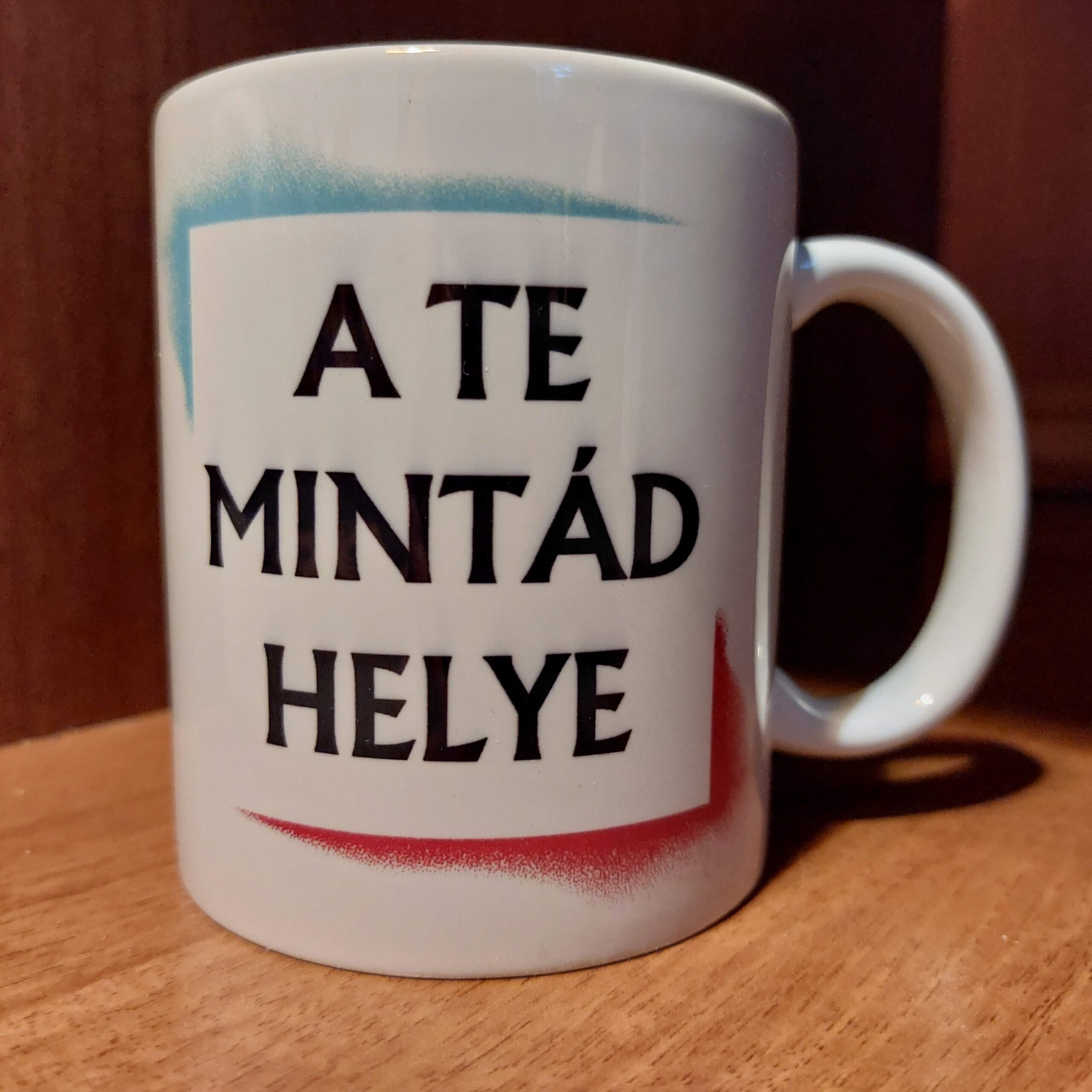 Egyedi bögre