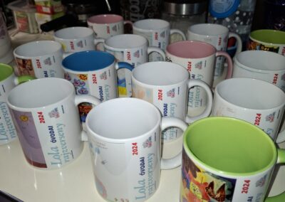 Egyedi bögre óvodának, óvónőknek – elkészült munka