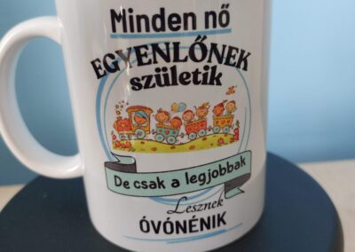 Egyedi bögre óvodának, óvónőknek – elkészült munka