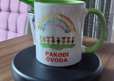 Egyedi bögre óvodának, óvónőknek – elkészült munka