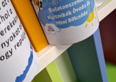 Egyedi bögre óvodának, óvónőknek – elkészült munka