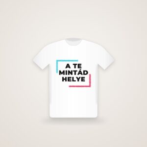 Fehér gyerek póló „A te mintád helye” felirattal